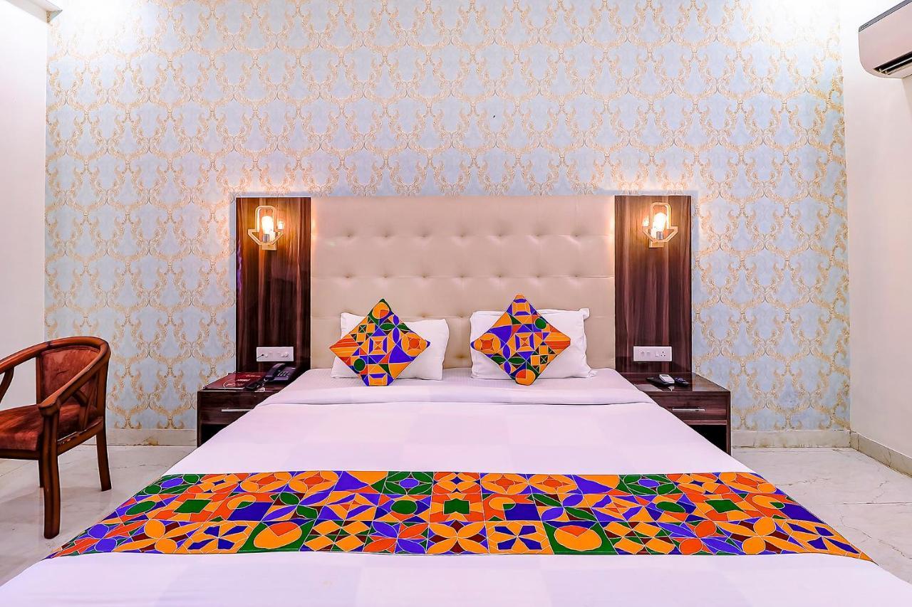 Fabhotel Swess Grand Агра Экстерьер фото